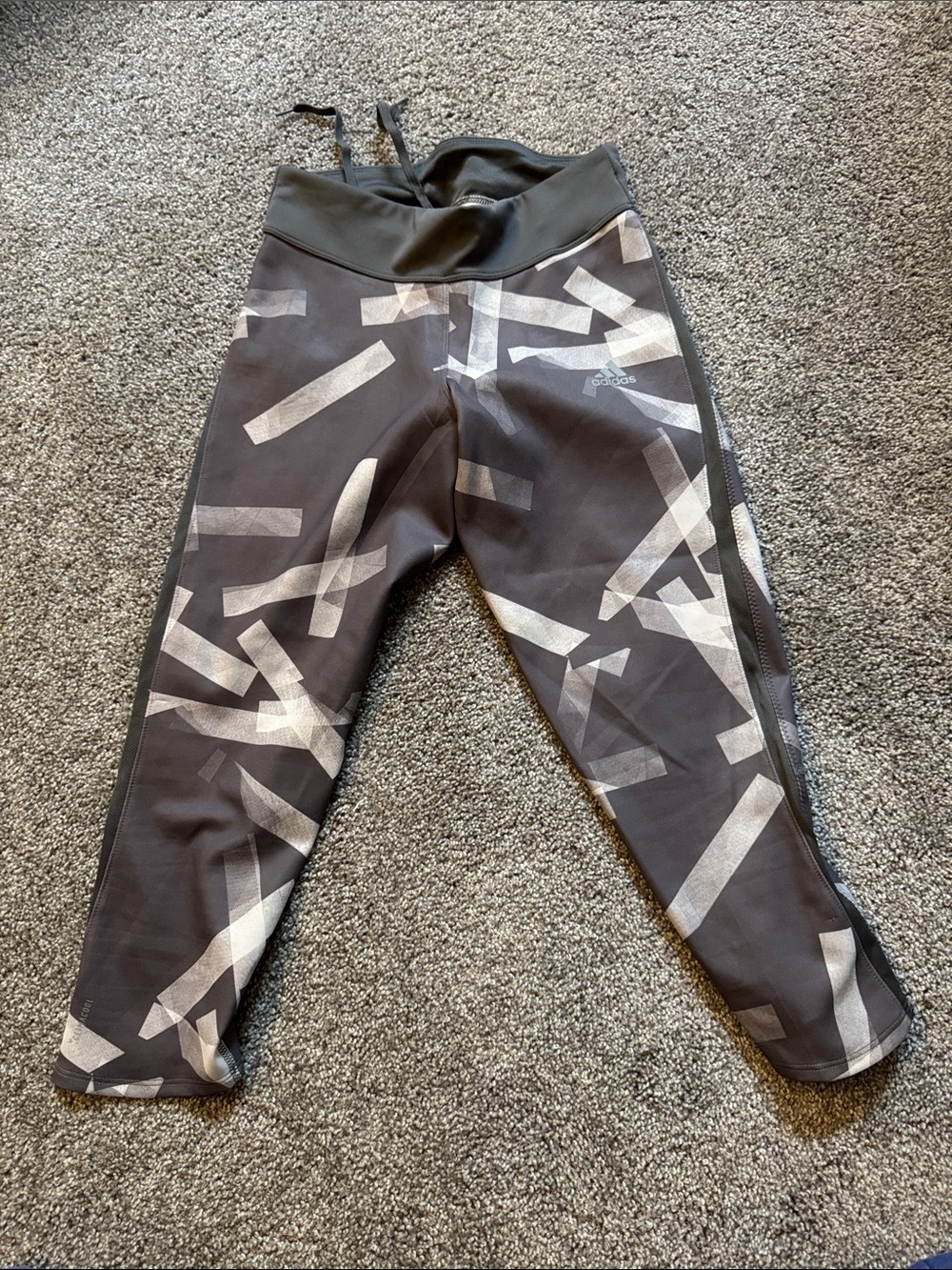 adidas Women’s Energy Running Climacool Leggings with Gray Tape Print